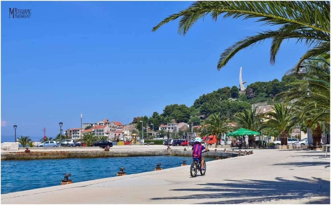 Sea View Ela Apartments Podgora Exteriör bild